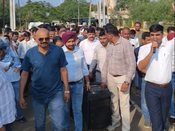 स्वामित्व योजना का काम नहीं करेंगे पटवारी, बहाली के आदेश जारी न होने से अड़े